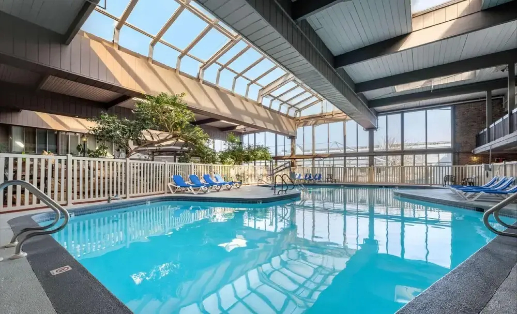 Charming Ensuite Rooms in NEW CUMBERLAND