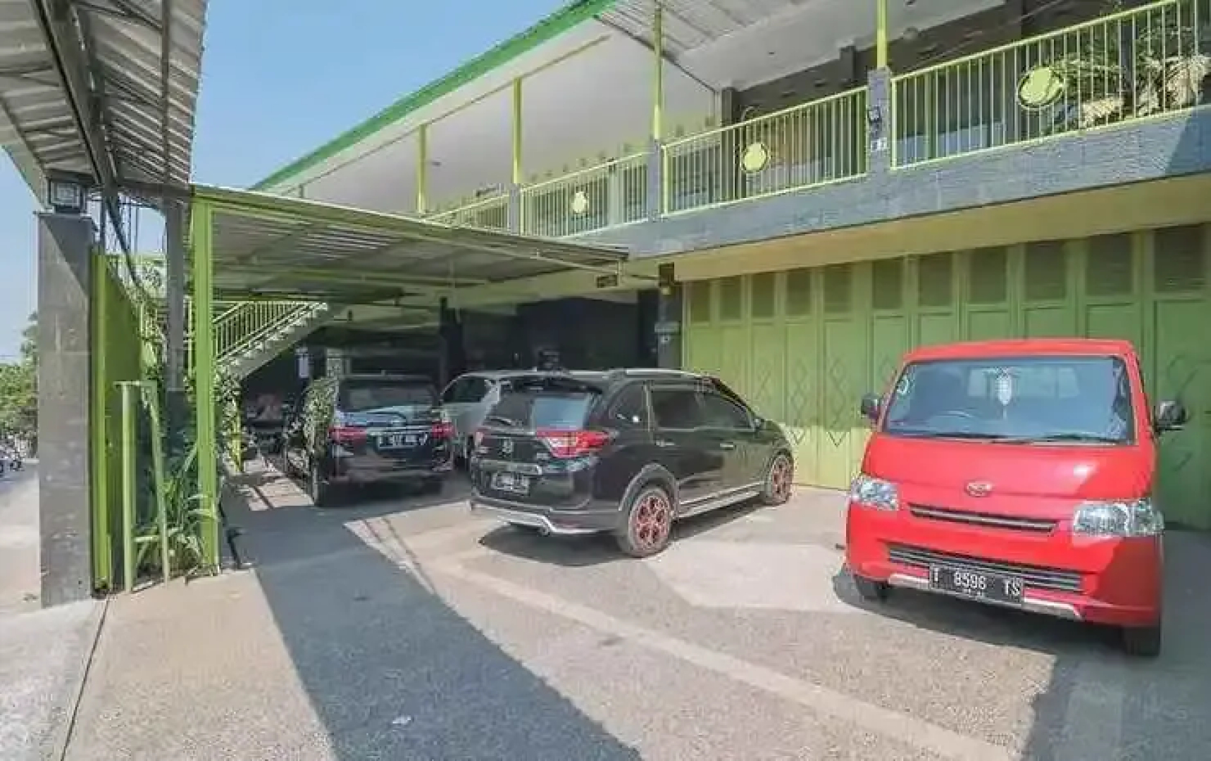 RedDoorz Syariah near Museum Wisma Karya Subang