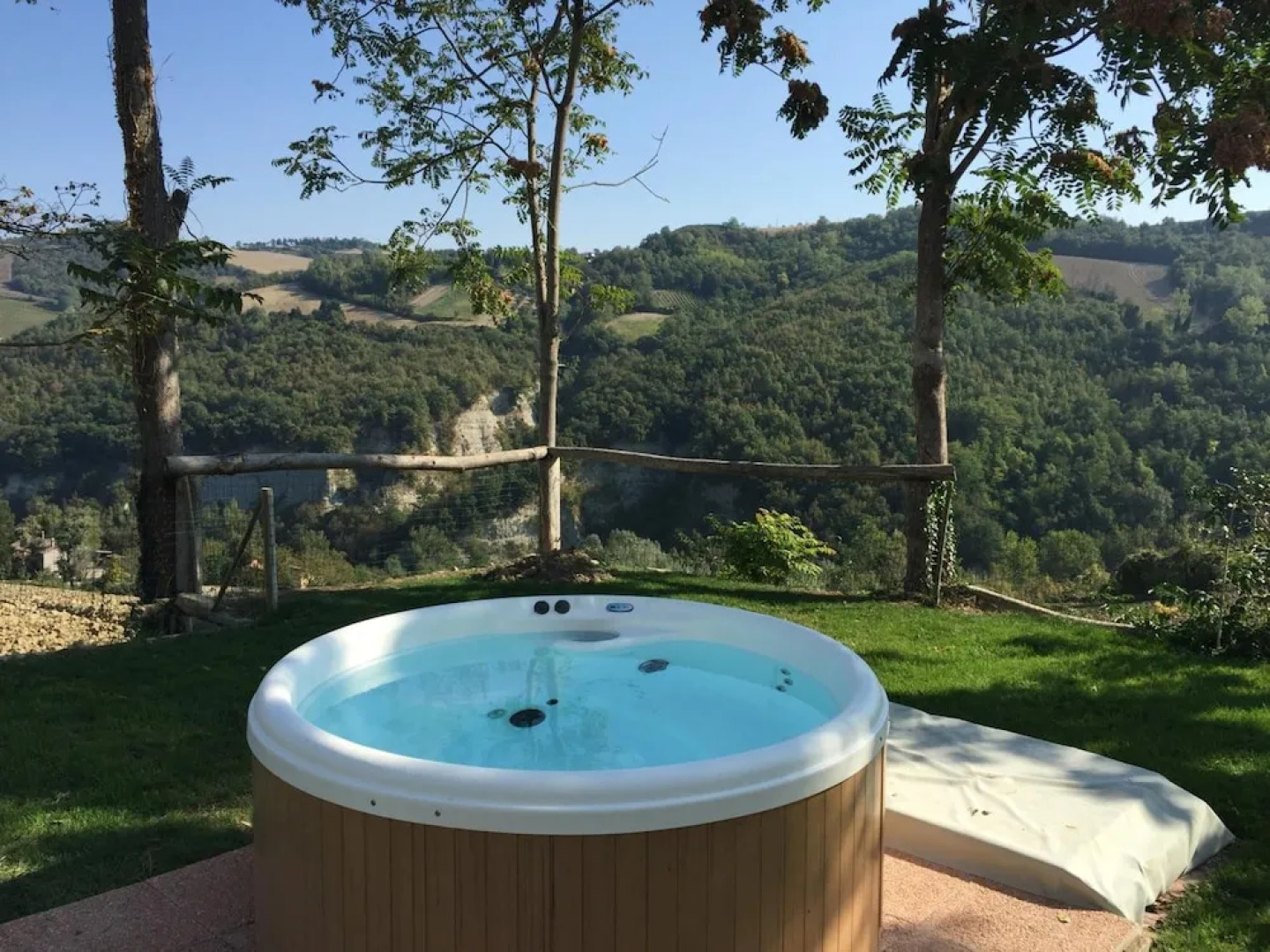 LeAmorine White House B&B