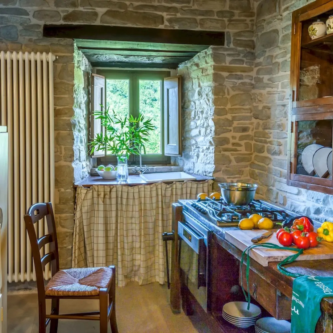 Casa del Mandorlo 8 Emma Villas