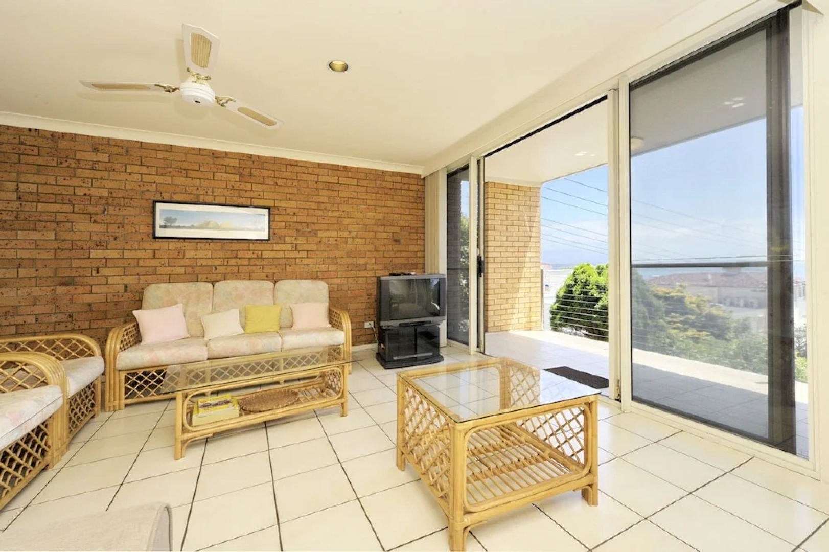 The Crest Unit 1 - Shoal Bay