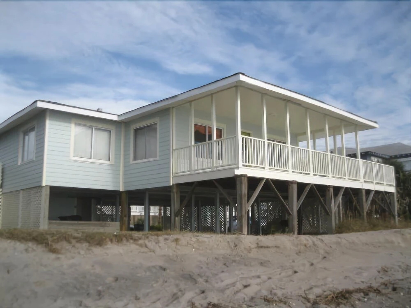 Conch Out - 4 Br home by RedAwning