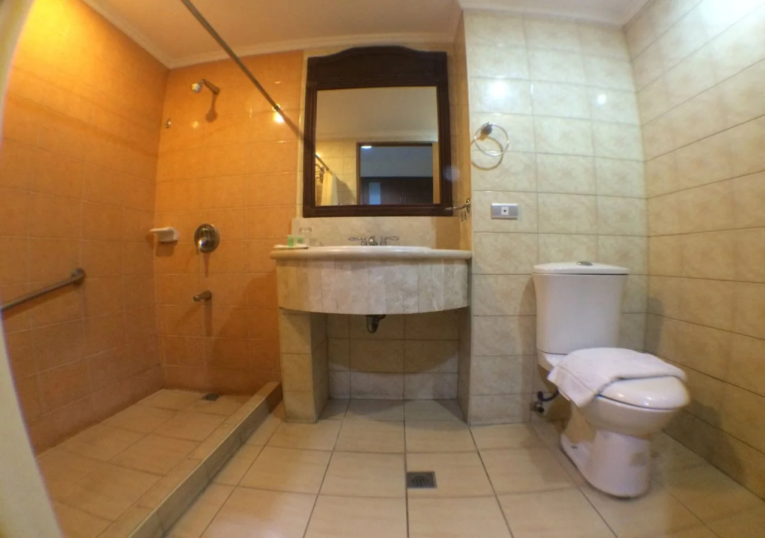 Subic Holiday Villas