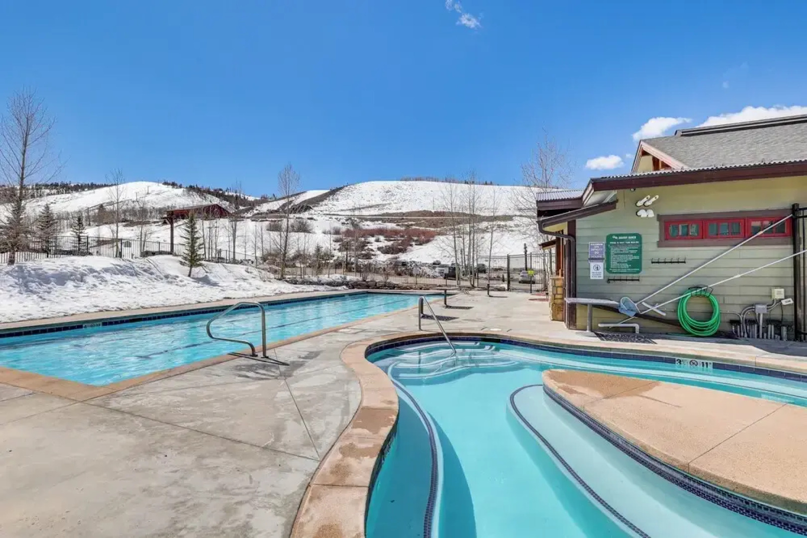 Half-mi to Skiing: Gorgeous Granby Ranch Home!