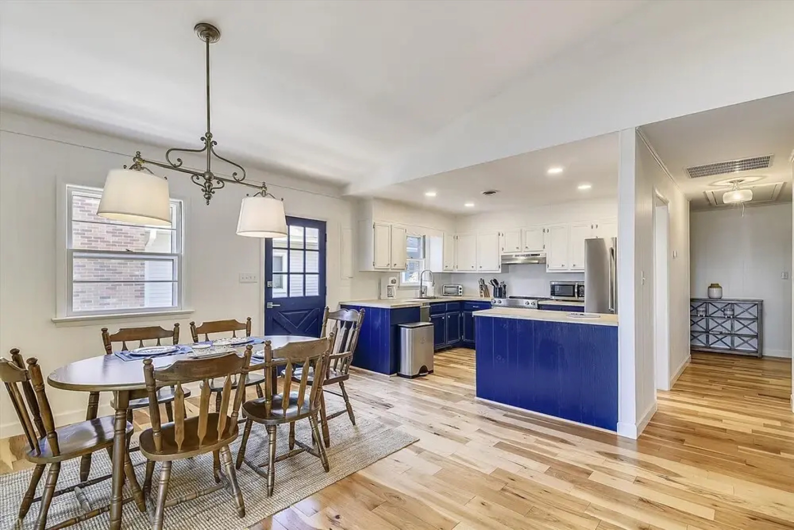 336 Hickman Street by Long & Foster