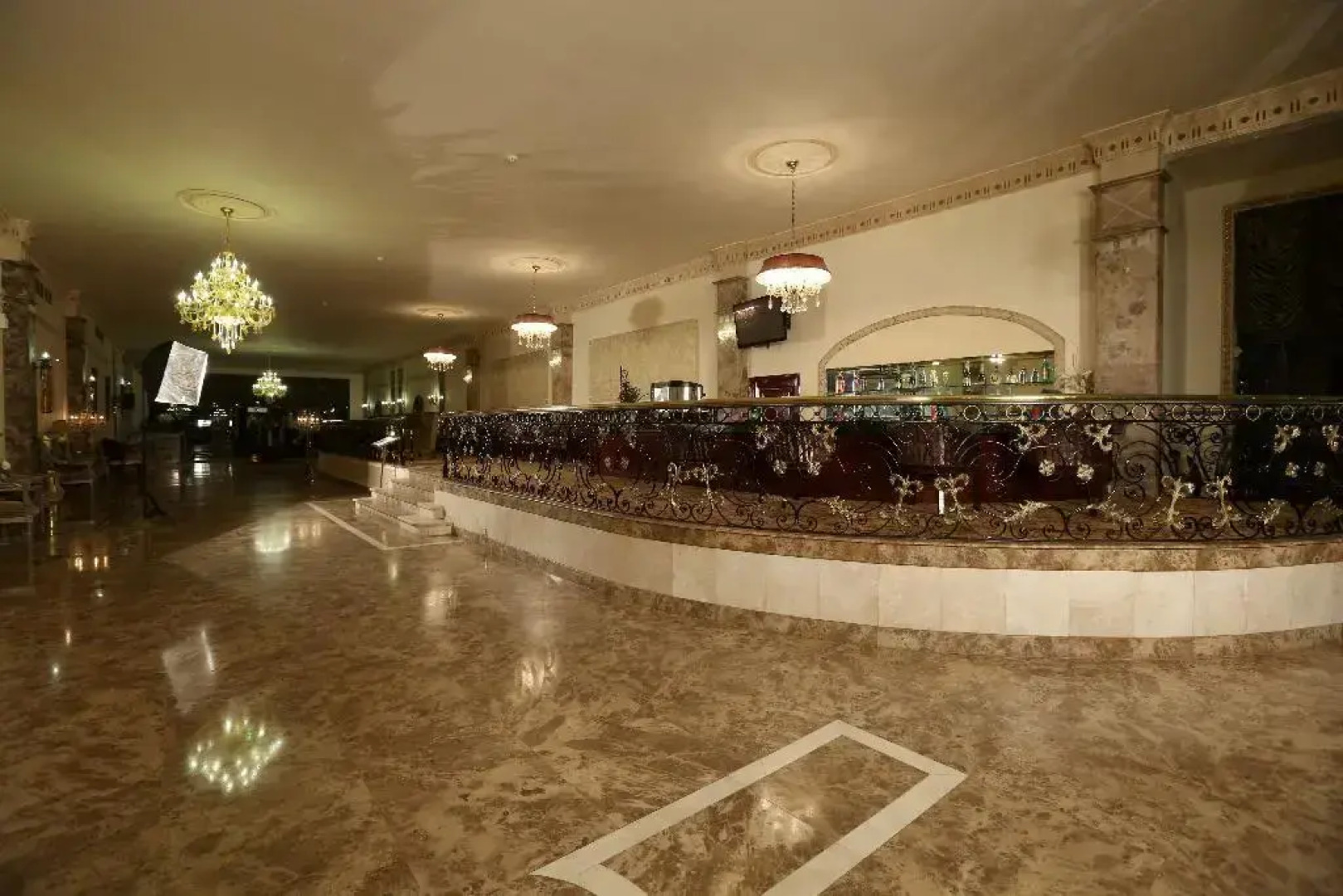 Paradise Inn Beach Resort