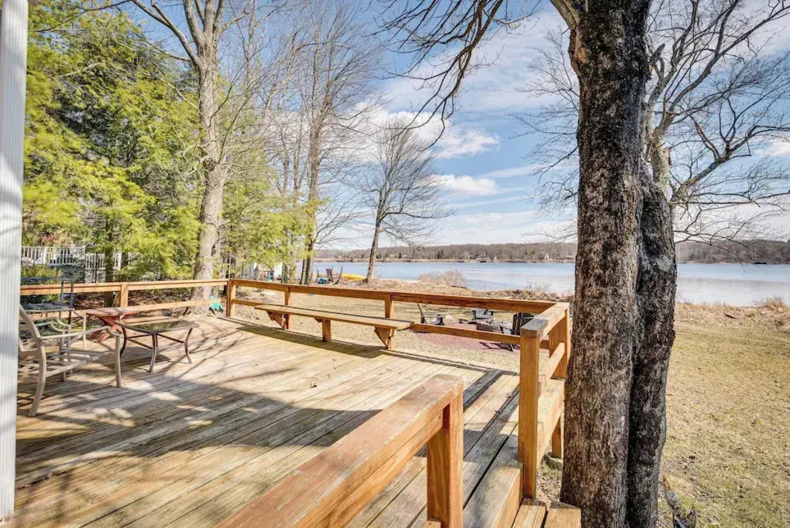 Dock & Sunroom: Waterfront Home Near Kalahari!