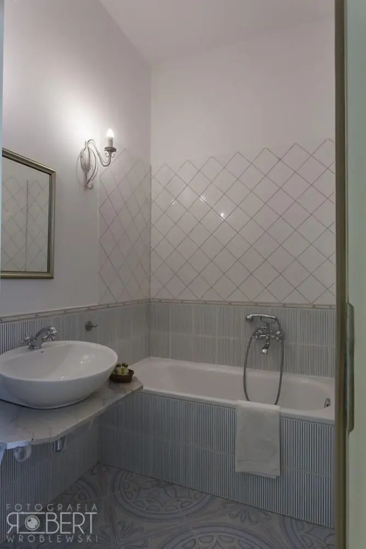 Villa Estera - Hotel & Restauracja