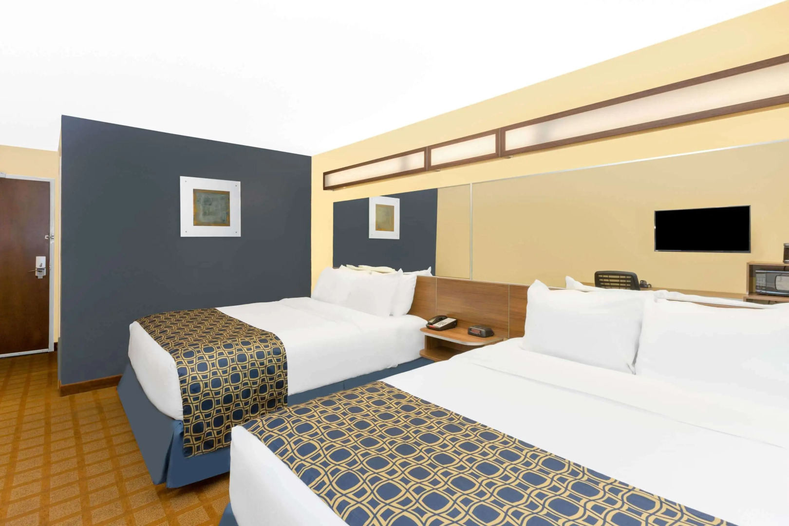 Microtel Inn & Suites by Wyndham Kearney