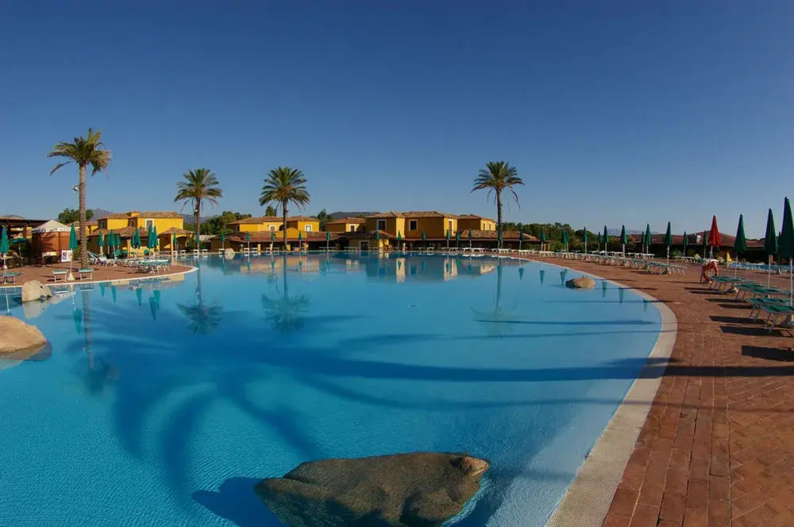 Valtur Sardegna Baia Dei Pini Resort