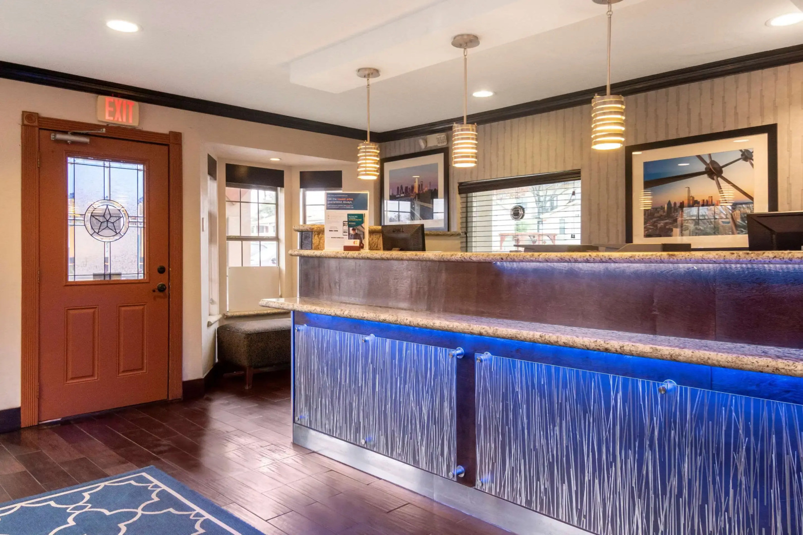 Quality Inn & Suites Dallas - Cityplace