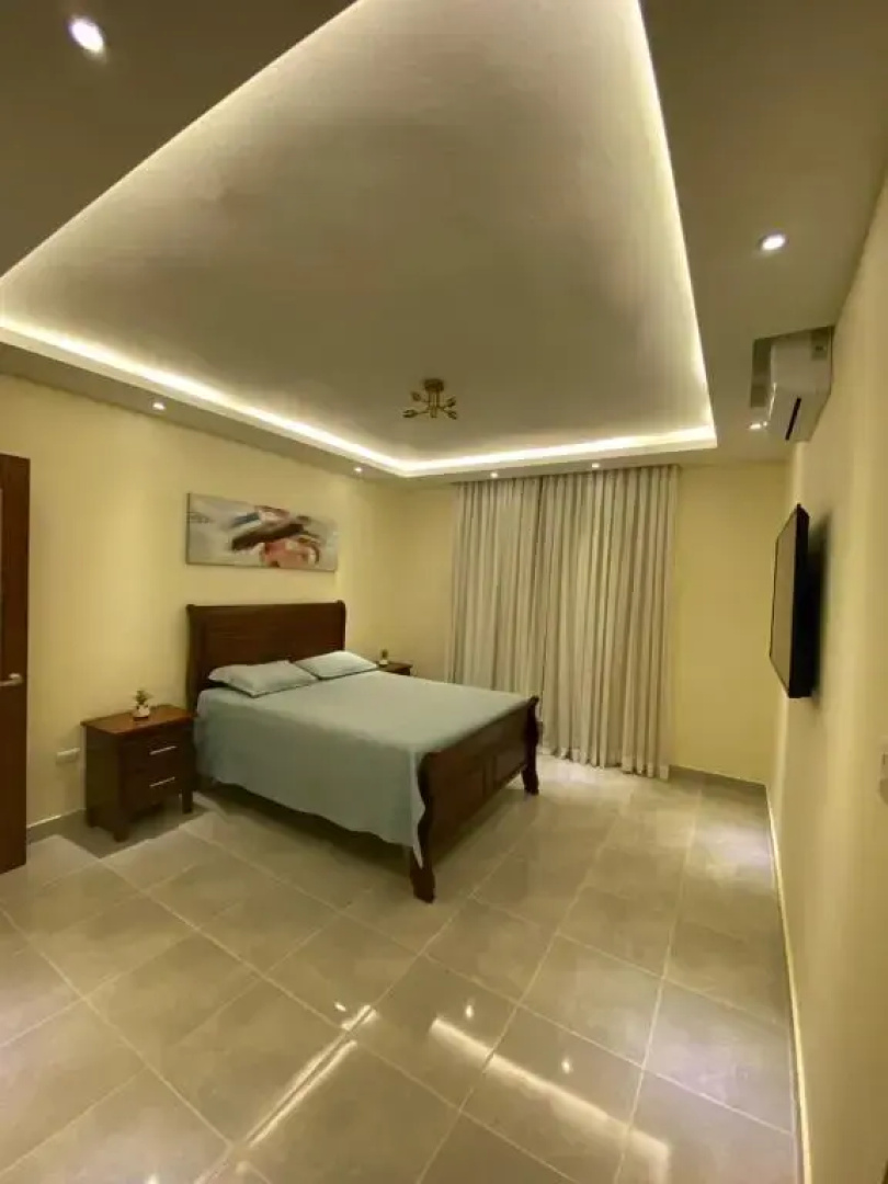 Apartamento Completo en Higüey, 3 habitaciones, 2 baños y 2 parqueos