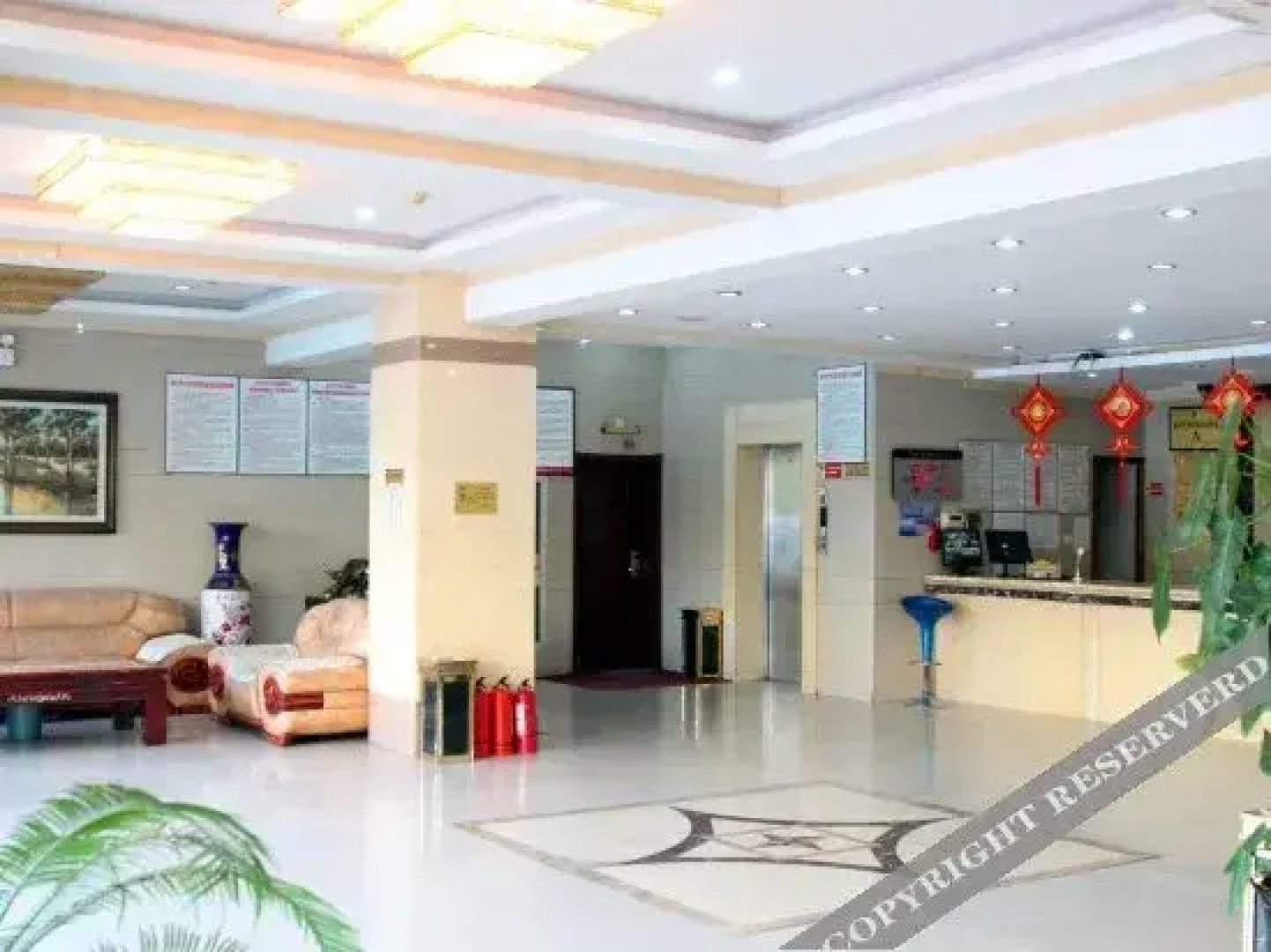 Shidai Holiday Hotel