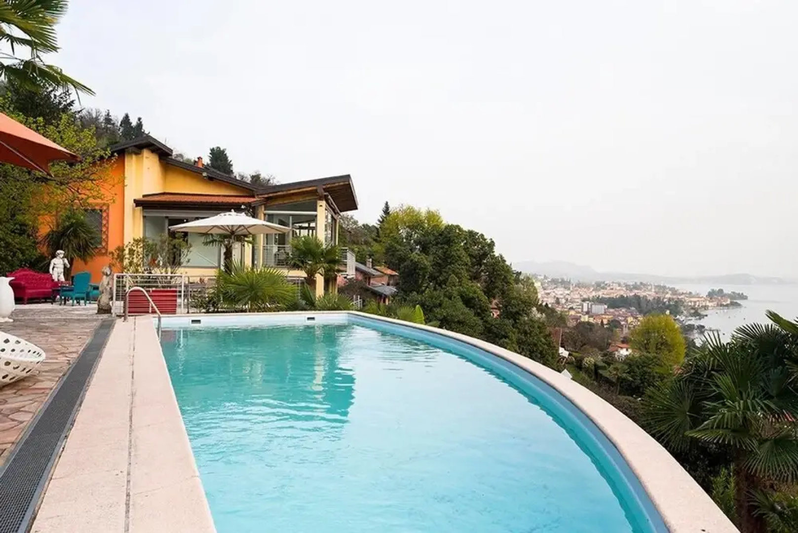 Luxury Italian Lakes Villa With Private Pool, Gym, Bbq, Wifi, Lake Views