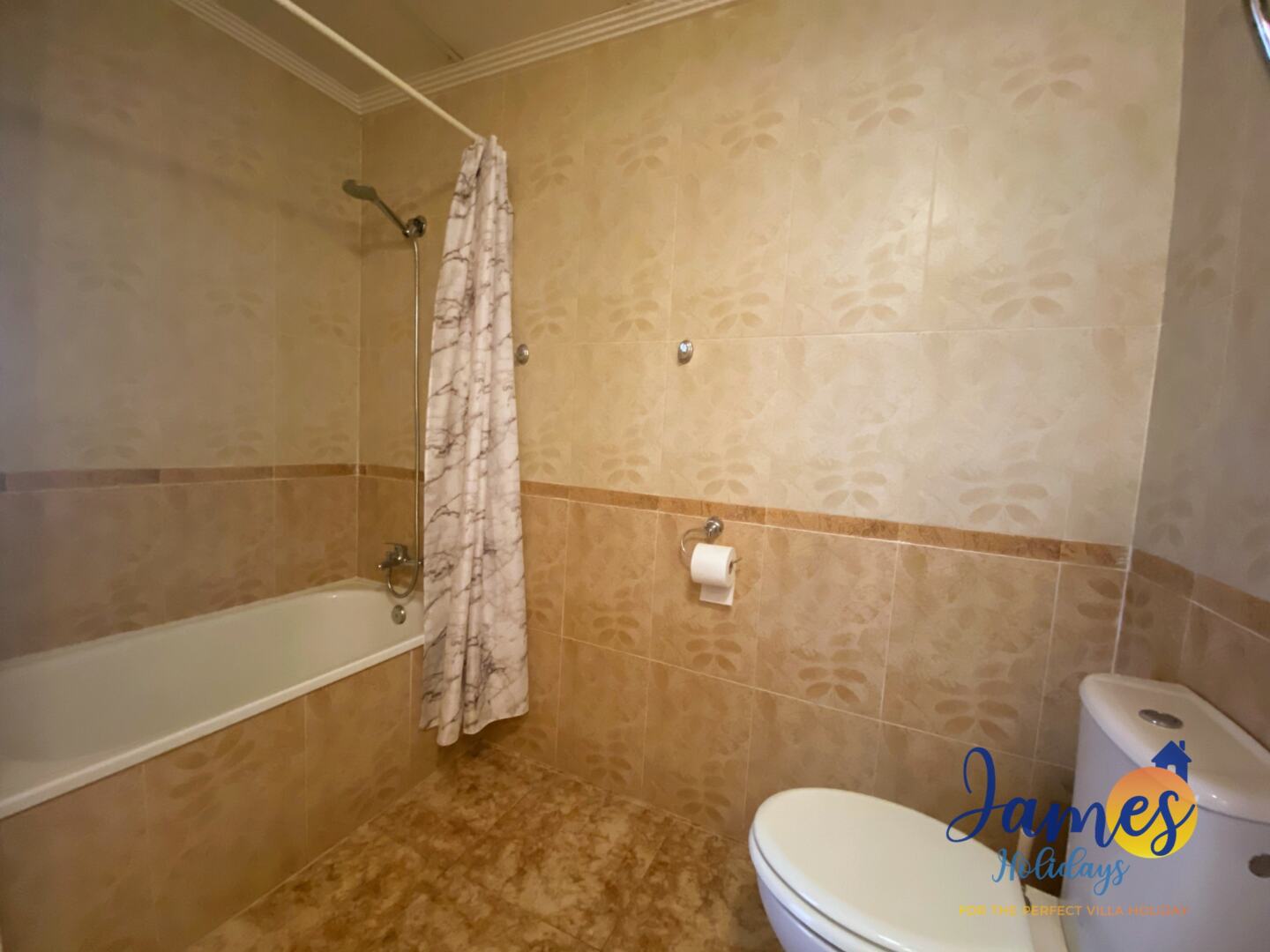 La Cinuelica R14, Grd flr apmt with Com pool L146