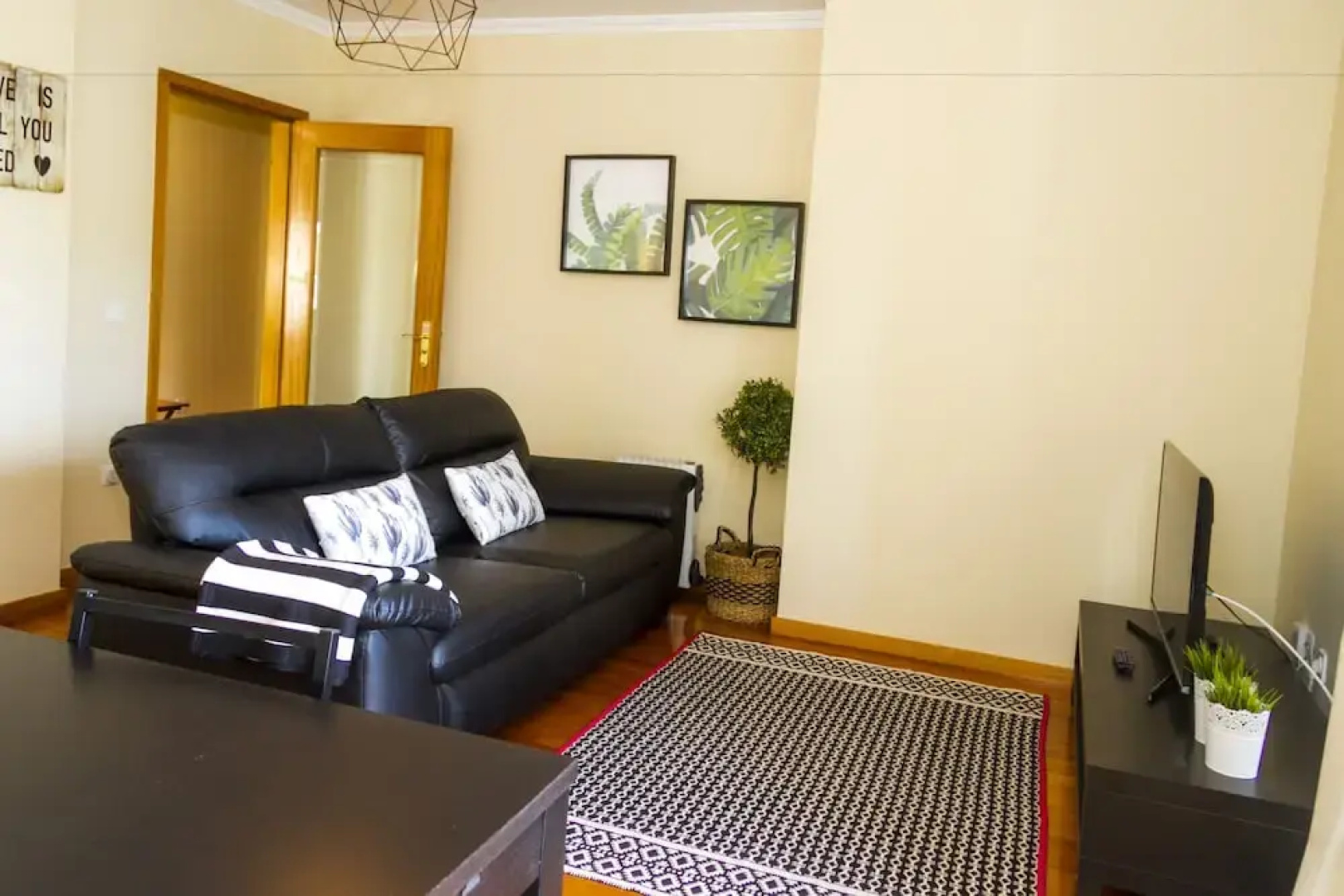 Liiiving in Matosinhos - City Beach Apartment