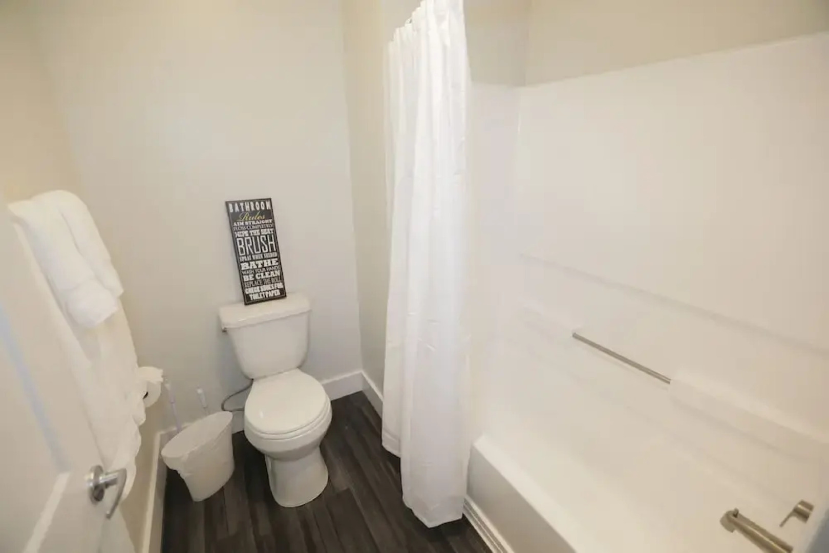 Hollywood Central Suites