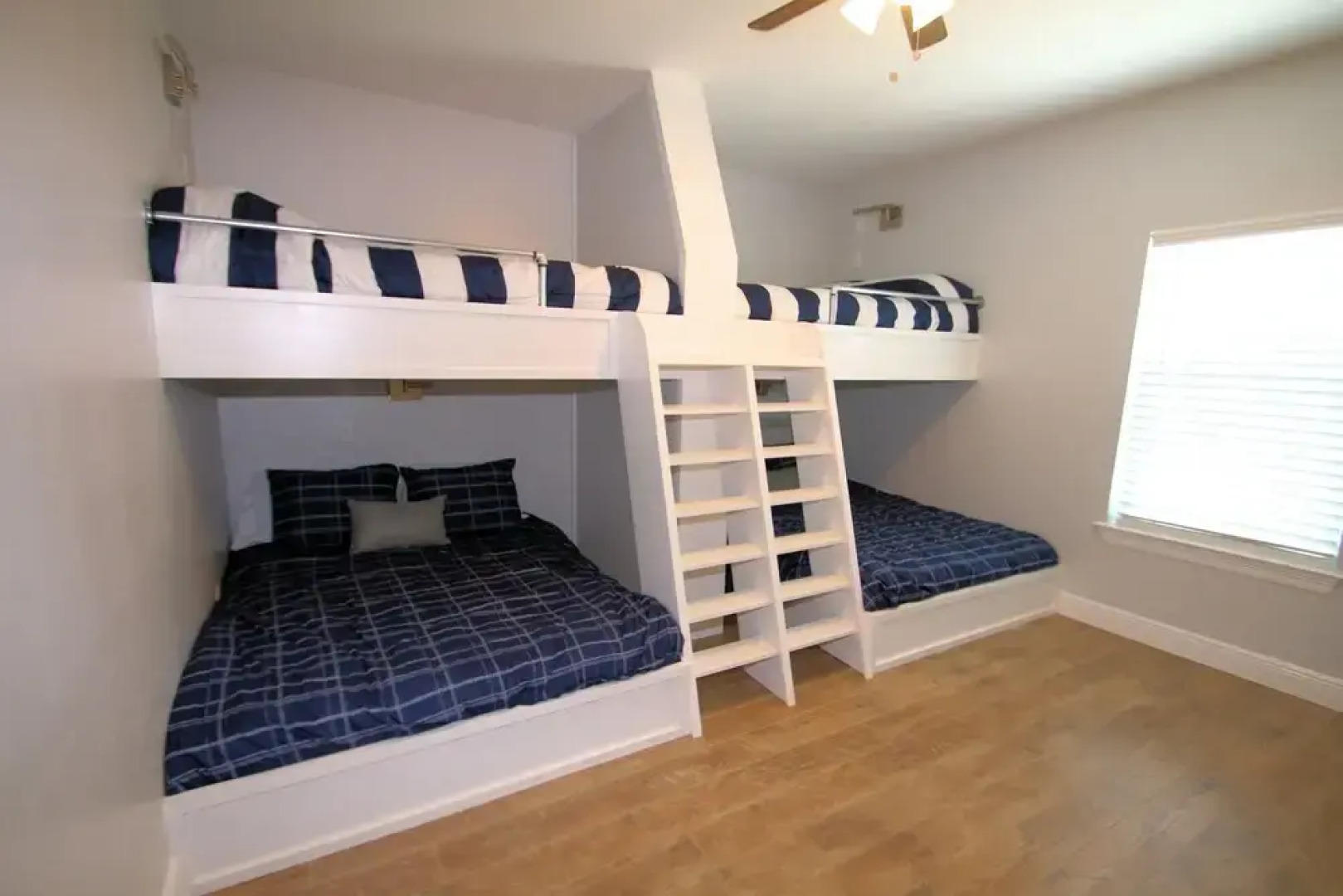 The Pointe - 4 Br Home