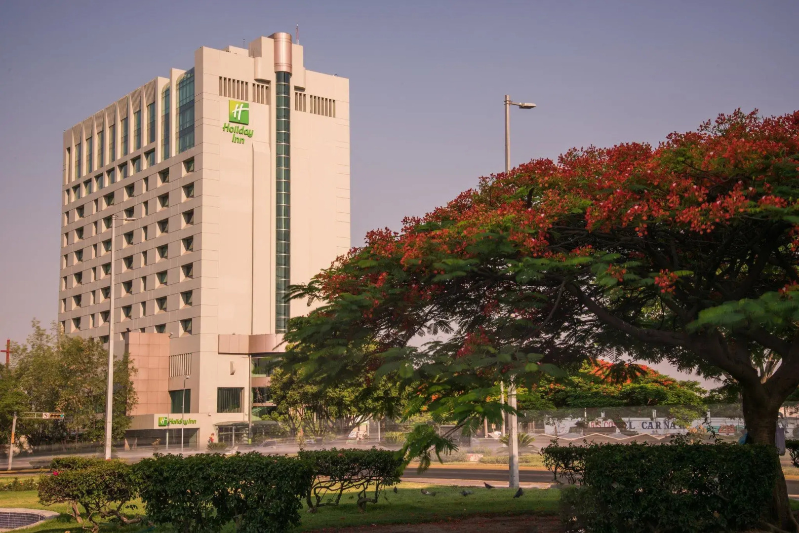 Holiday Inn Select - Guadalajara by IHG