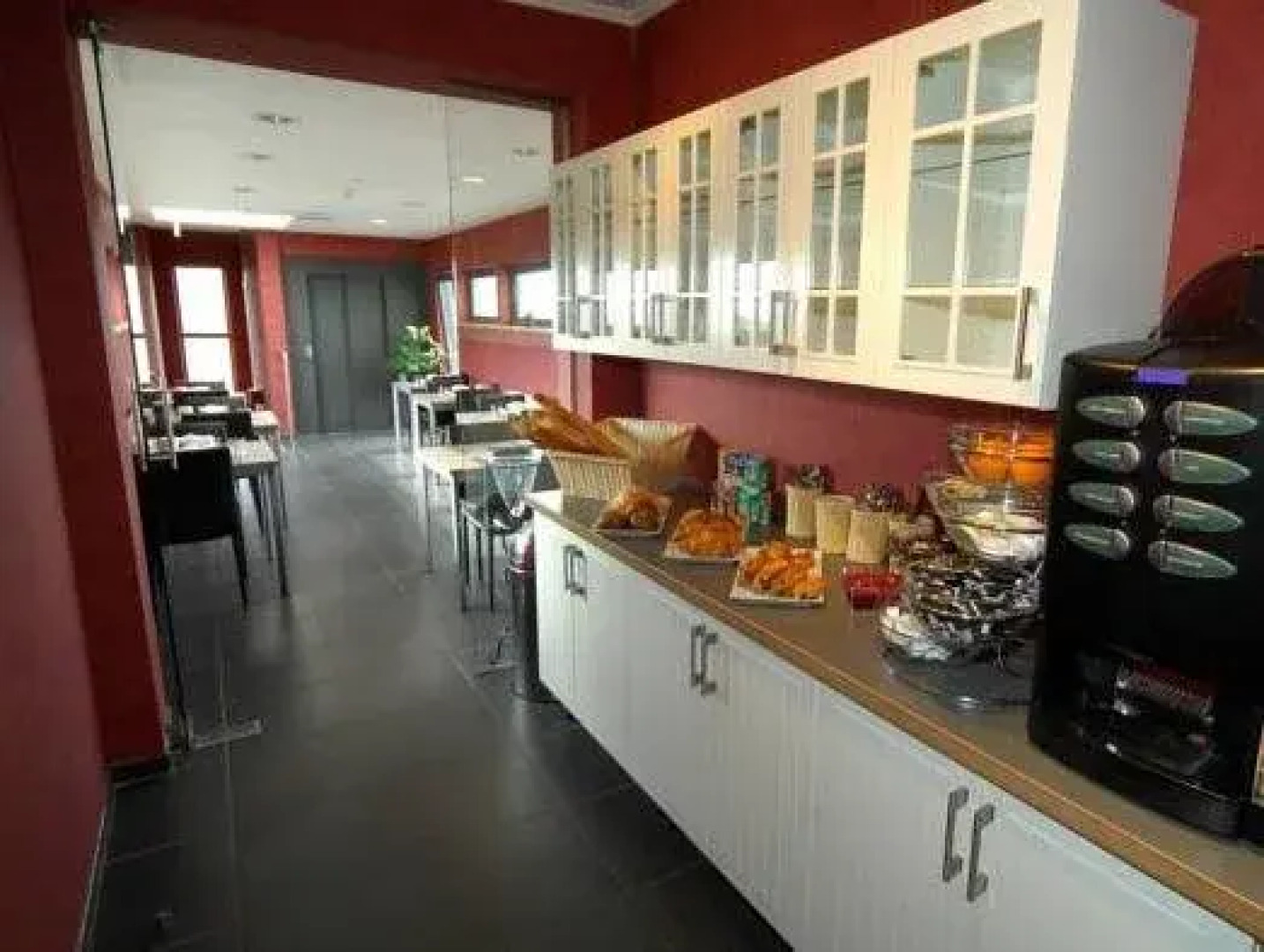 Hôtel Le Saint Loup