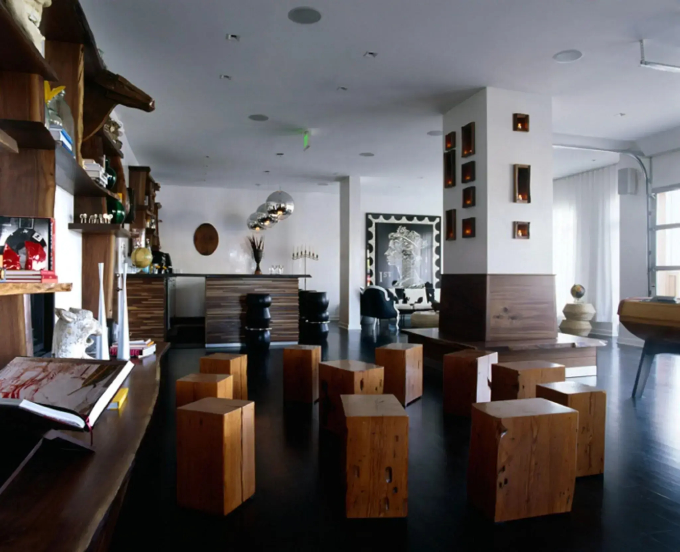 Bungalow Hotel