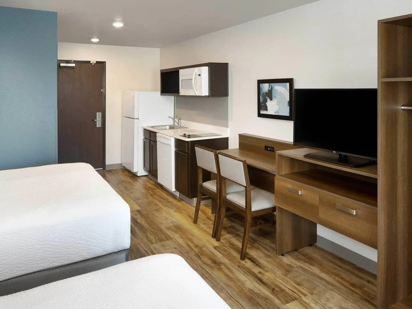 WoodSpring Suites Houston IAH Airport