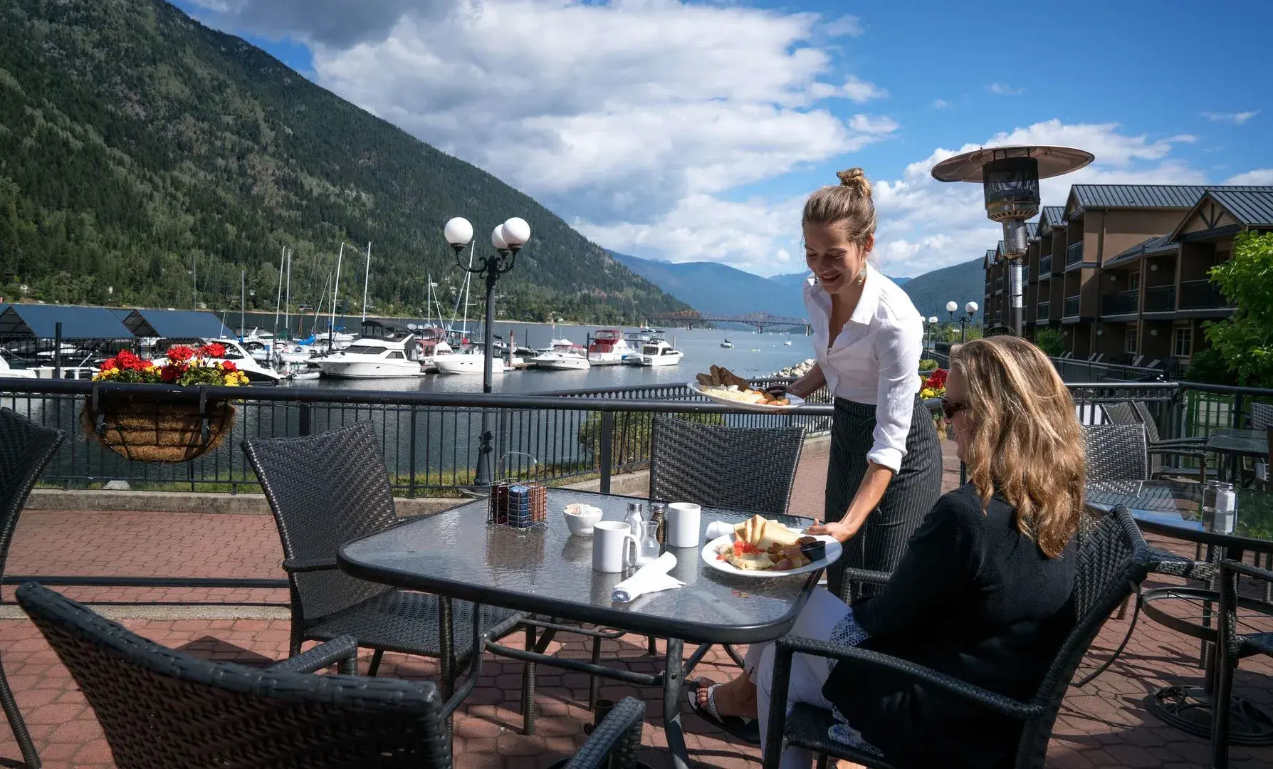 Prestige Lakeside Resort, WorldHotels Elite