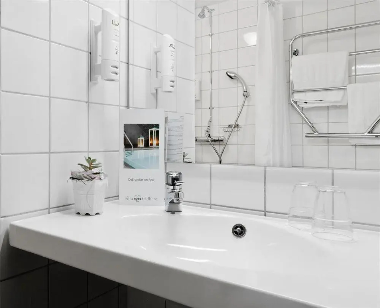 Villa Fridhem Hotell - Mat - Möten