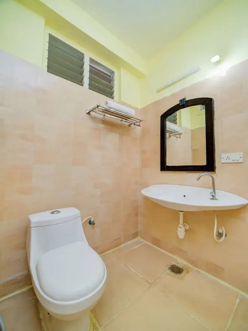 Hotel SRS Regency by OYO Rooms