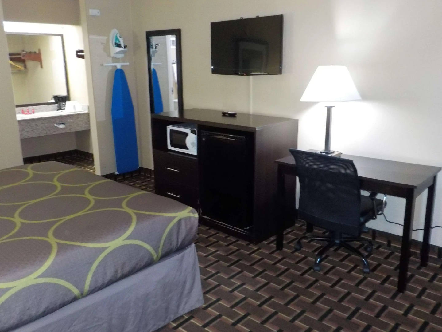 SureStay Hotel by Best Western Lenoir City