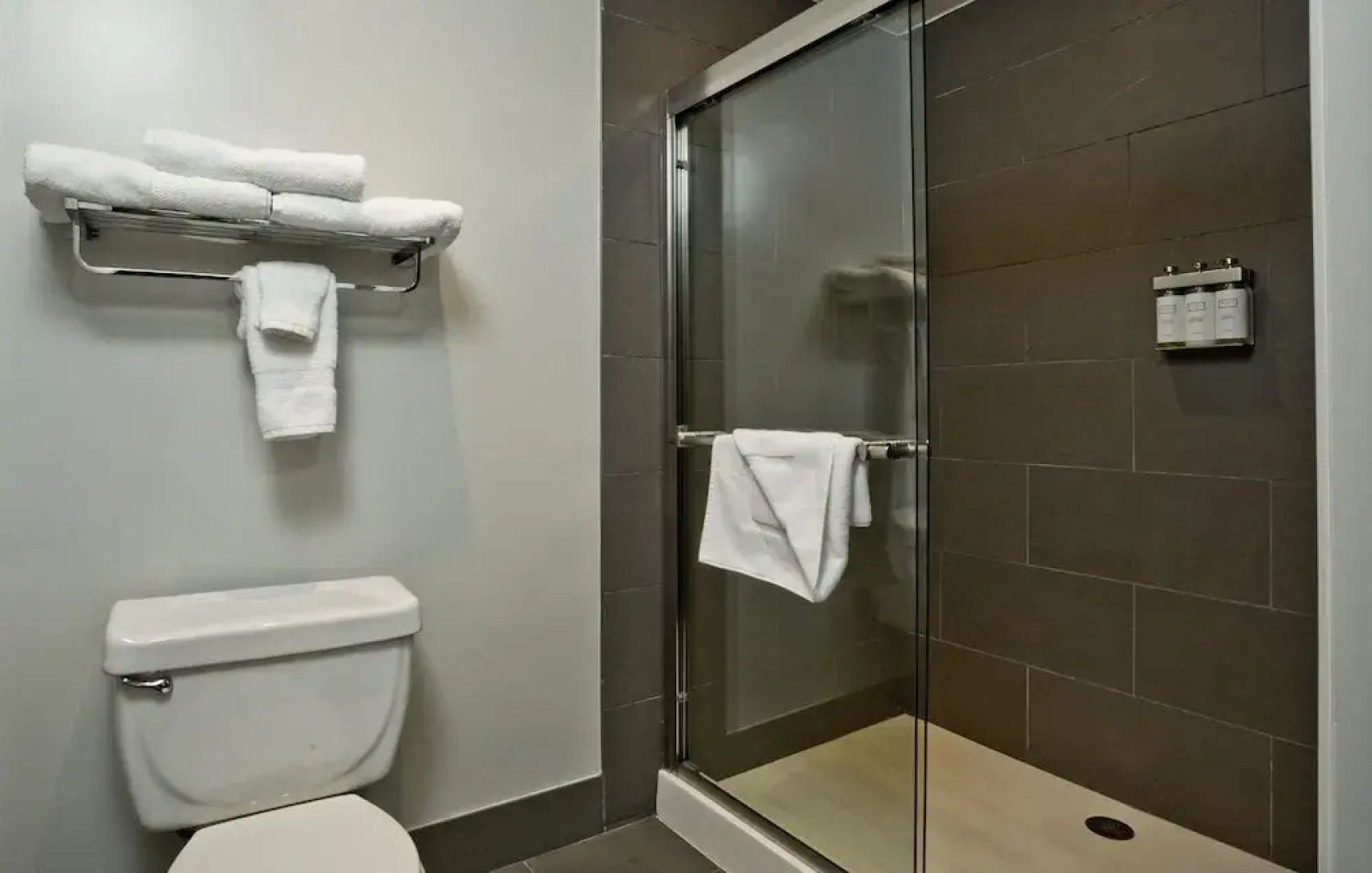 Best Western Crestview Hotel & Suites