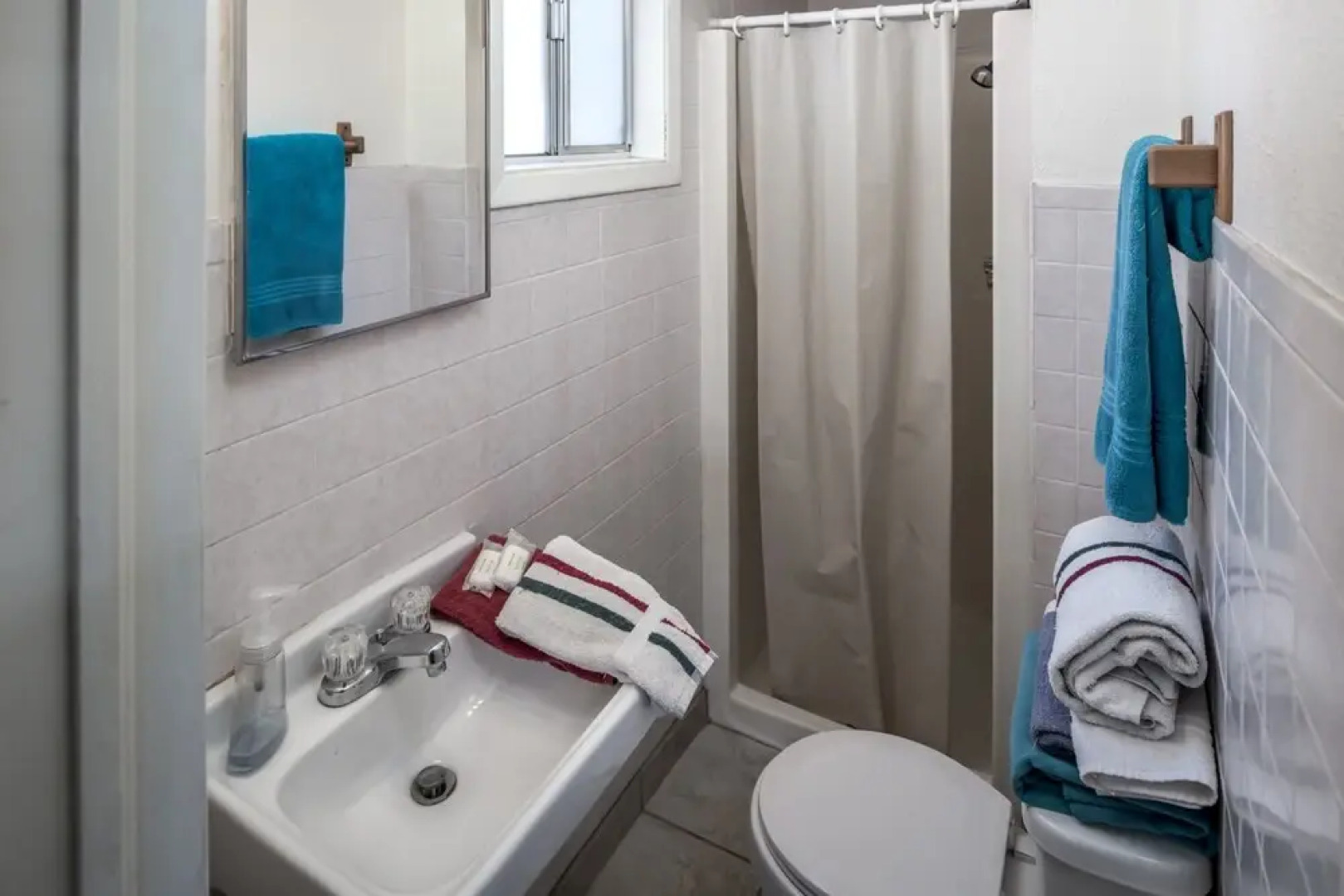 101 Kyle Street-three-bedroom