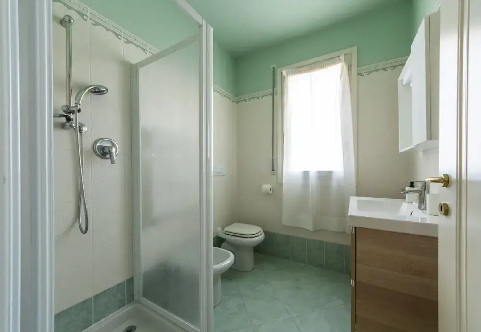 HouSmart San Lazzaro Salvo D'Acquisto 16