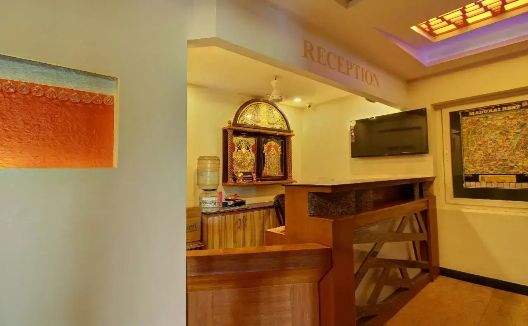 Temple City Lake Inn By OYO Rooms