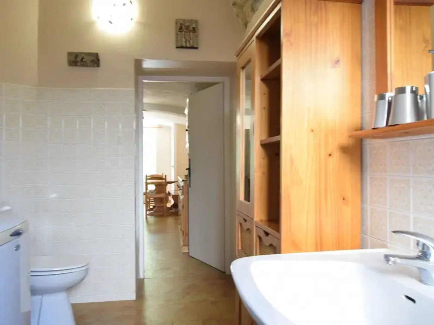 Nice Apartment in a Unique Location Near the Village of La Garde-adhémar