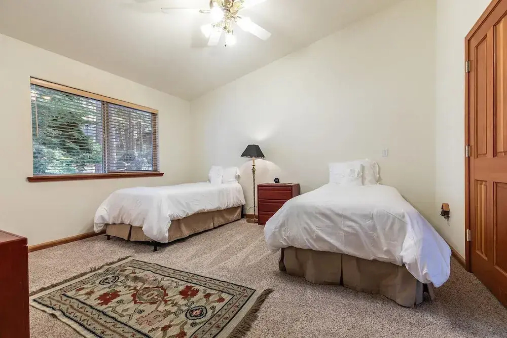 Silver Rock Lodge 5 Bedroom Home