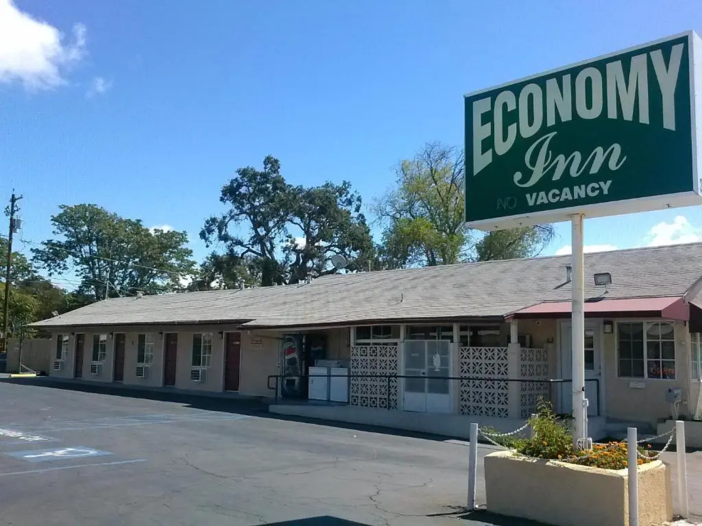 Economy Inn