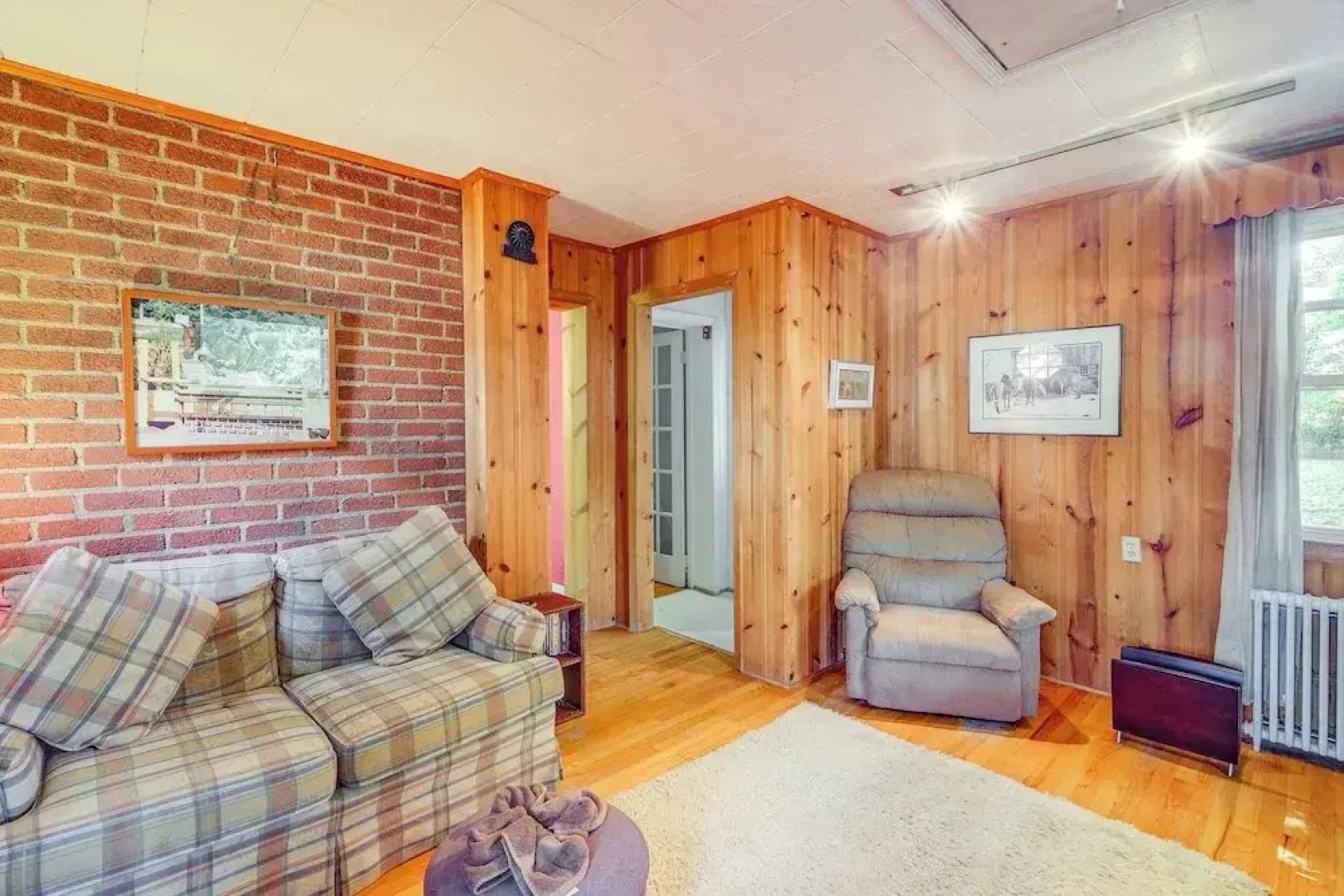 Silver Spring Rental: 8 Mi to Washington, DC!