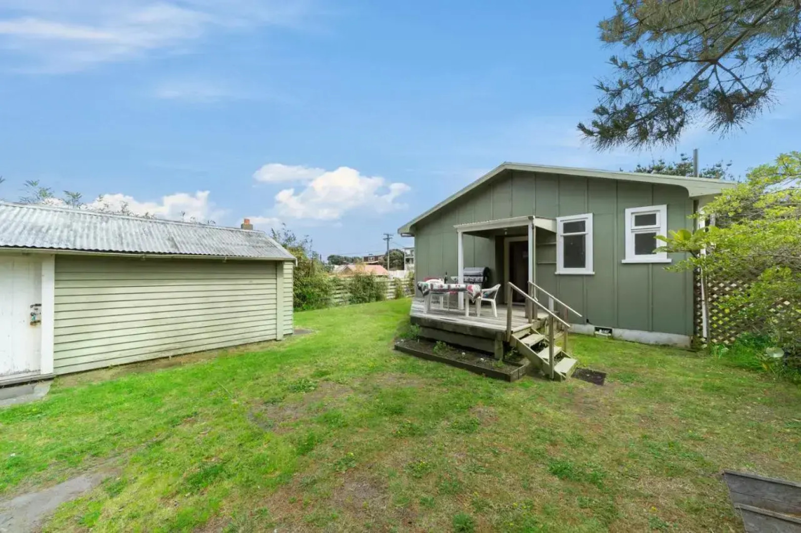 The Beach House - Kapiti Coast Holiday Home