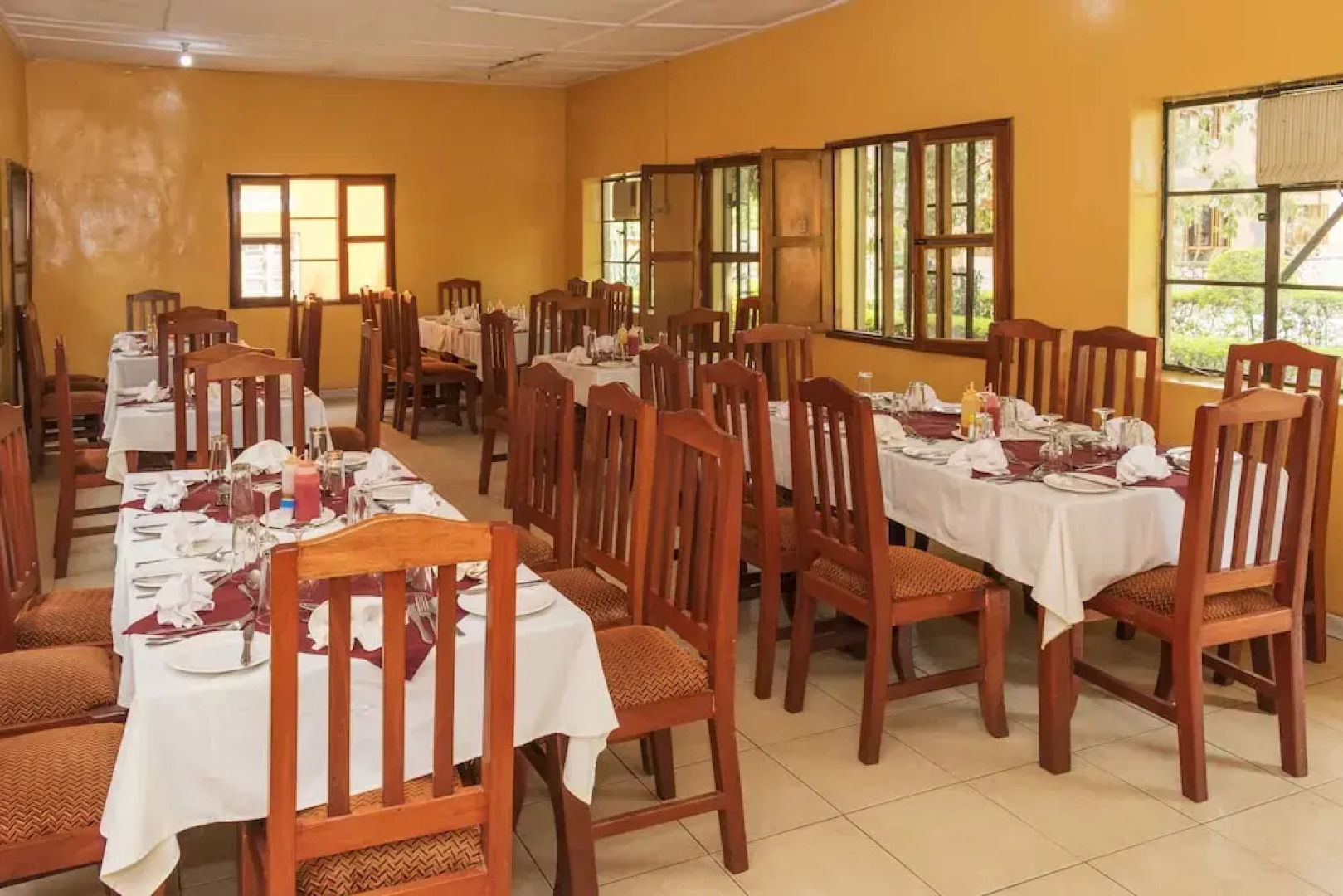 Rwenzori International Hotel