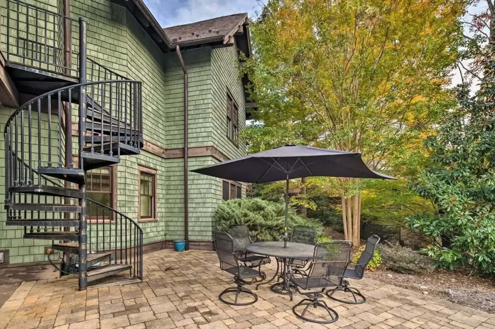 Pool & Mountain Views: Stunning Mill Spring Home!