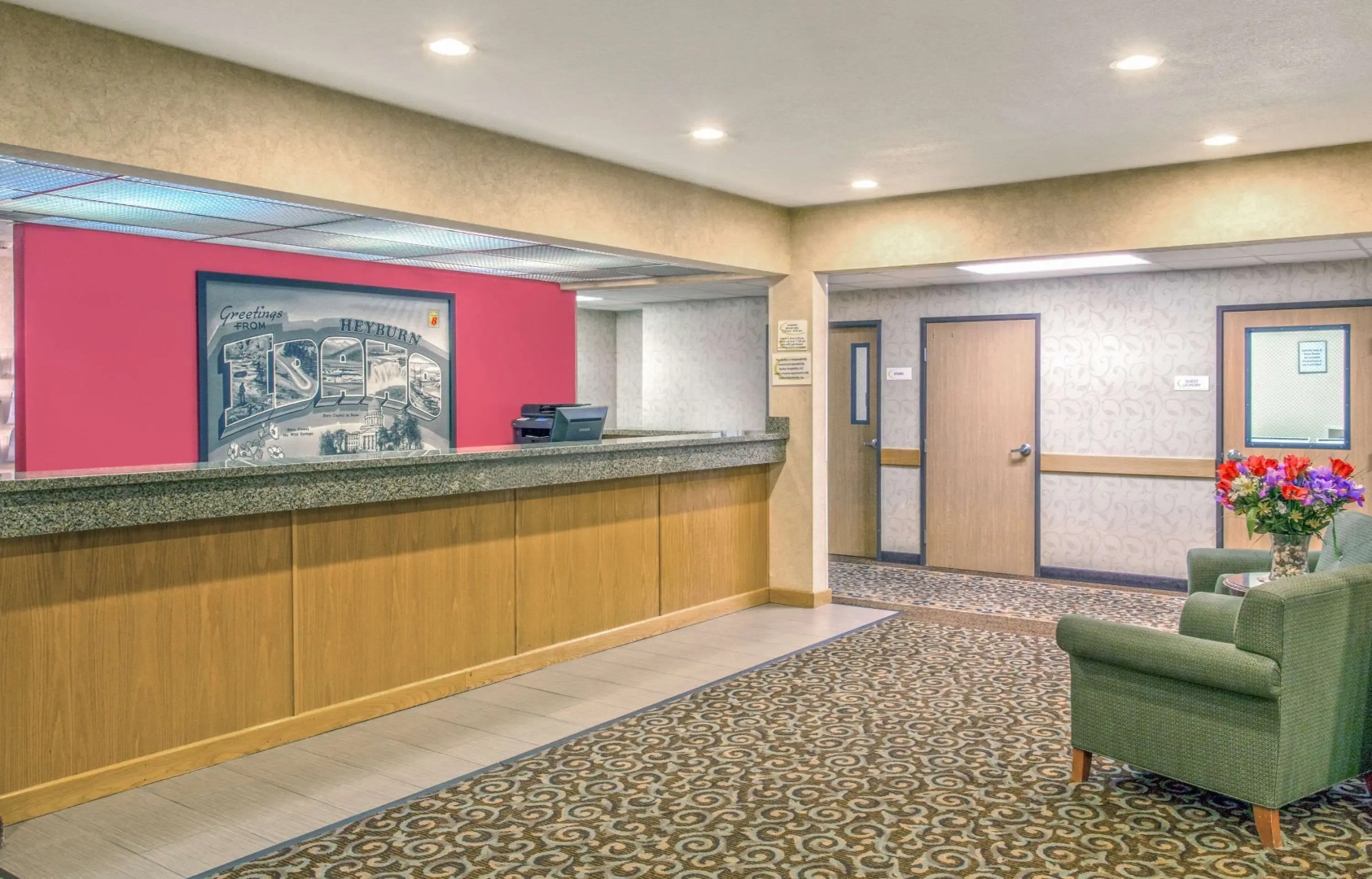 Super 8 by Wyndham Heyburn/Burley Area