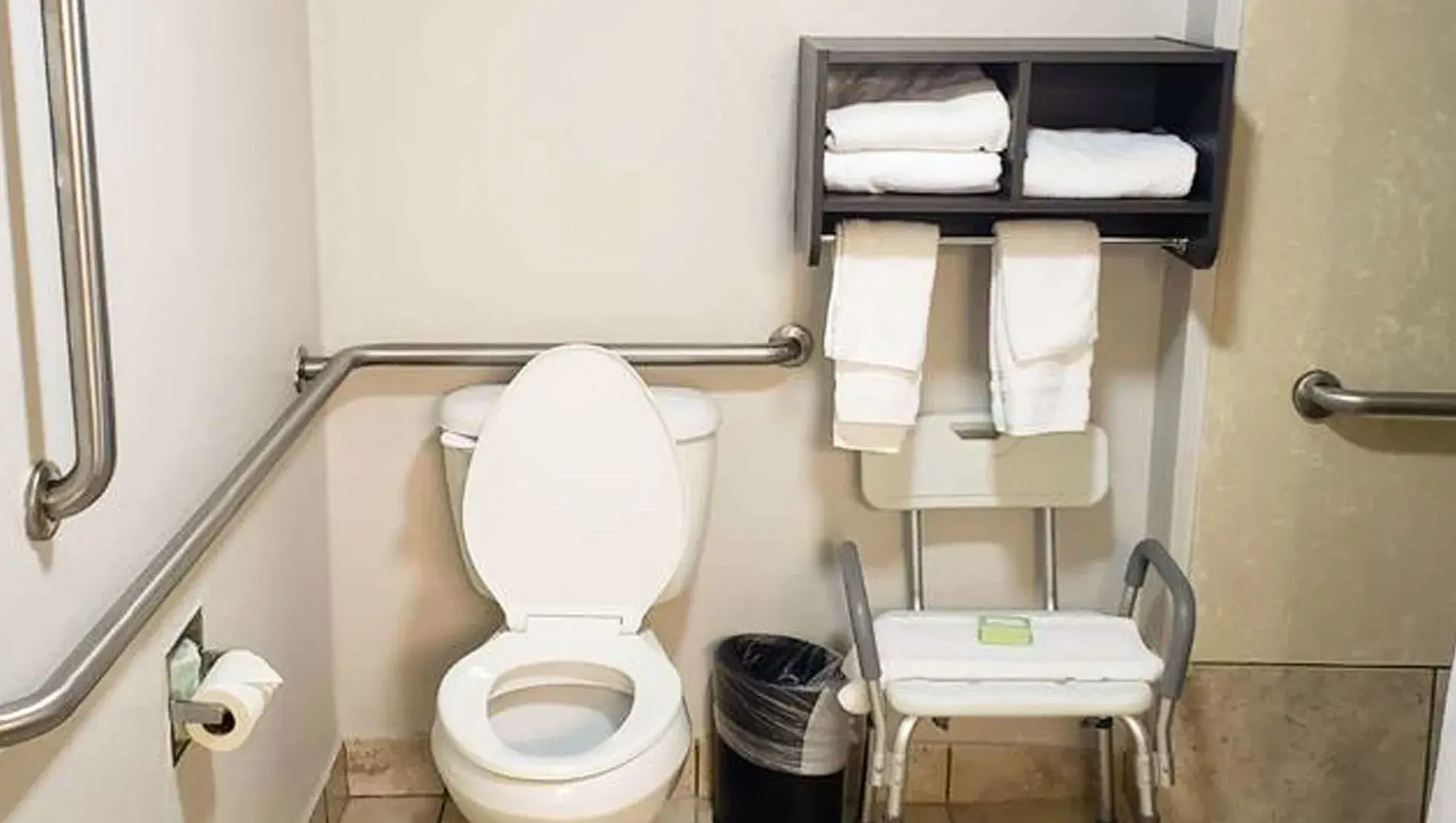 The Alexis Inn & Suites - Nashville Airport