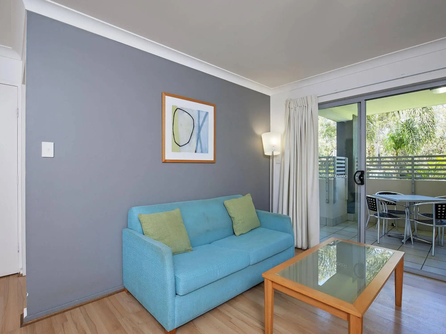 Shoal Bay Beachclub Apartments