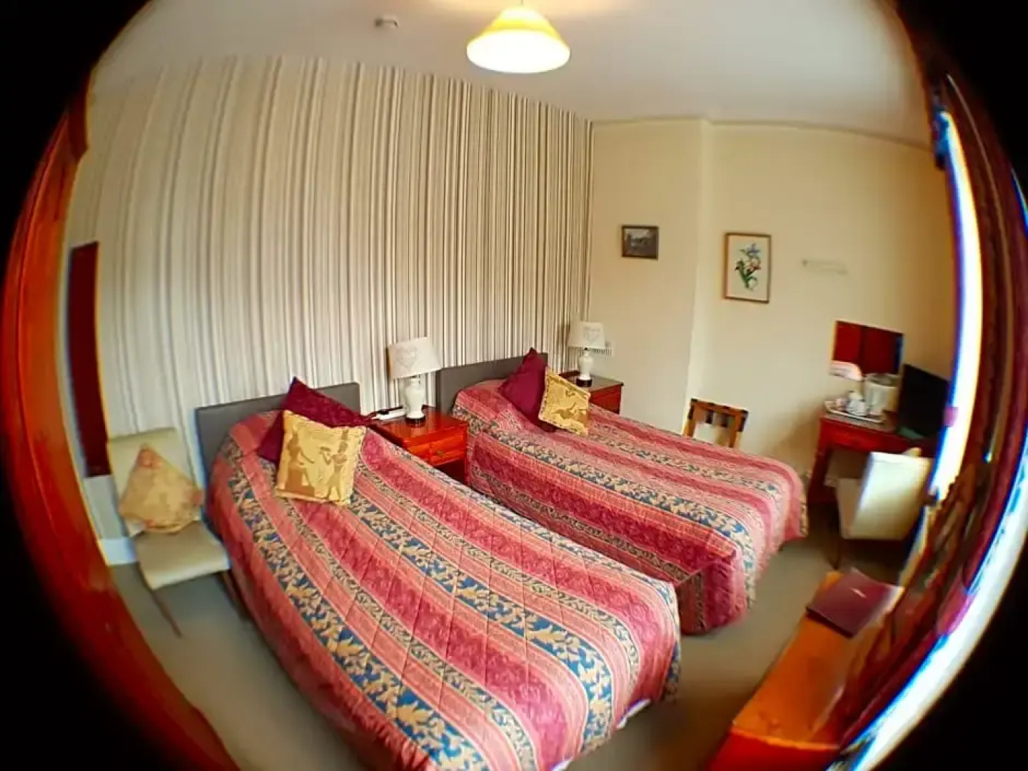 White House Country Inn