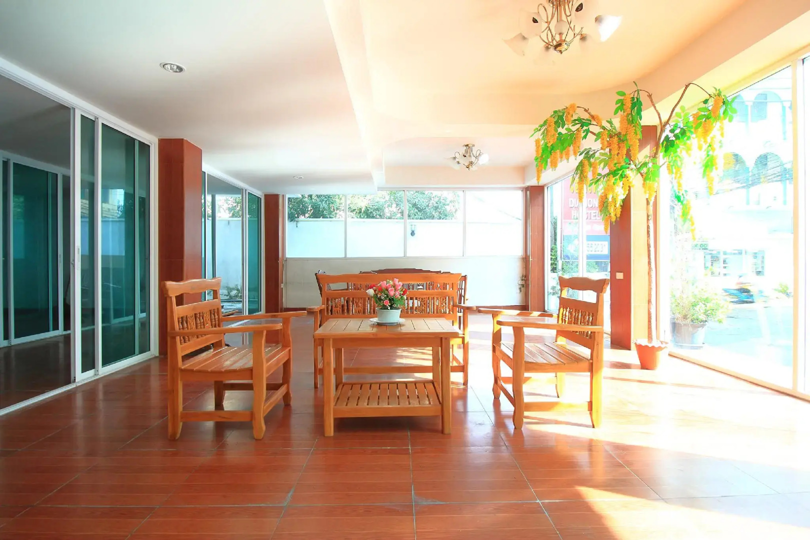 OYO 410 Diamond Boutique Hostel