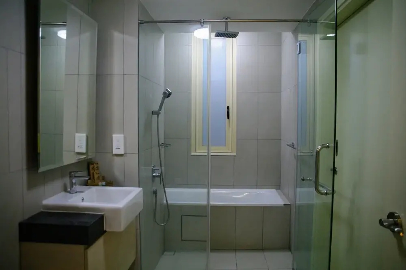 The Afiniti City View Apartment