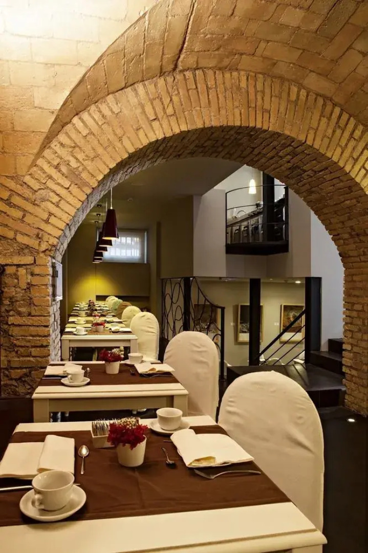 Metropolis - Hotel di Charme