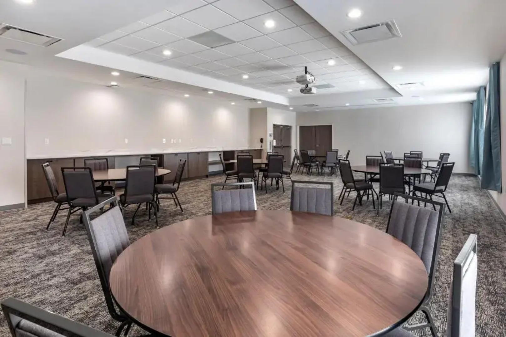 Staybridge Suites Dallas Grand Prairie by IHG