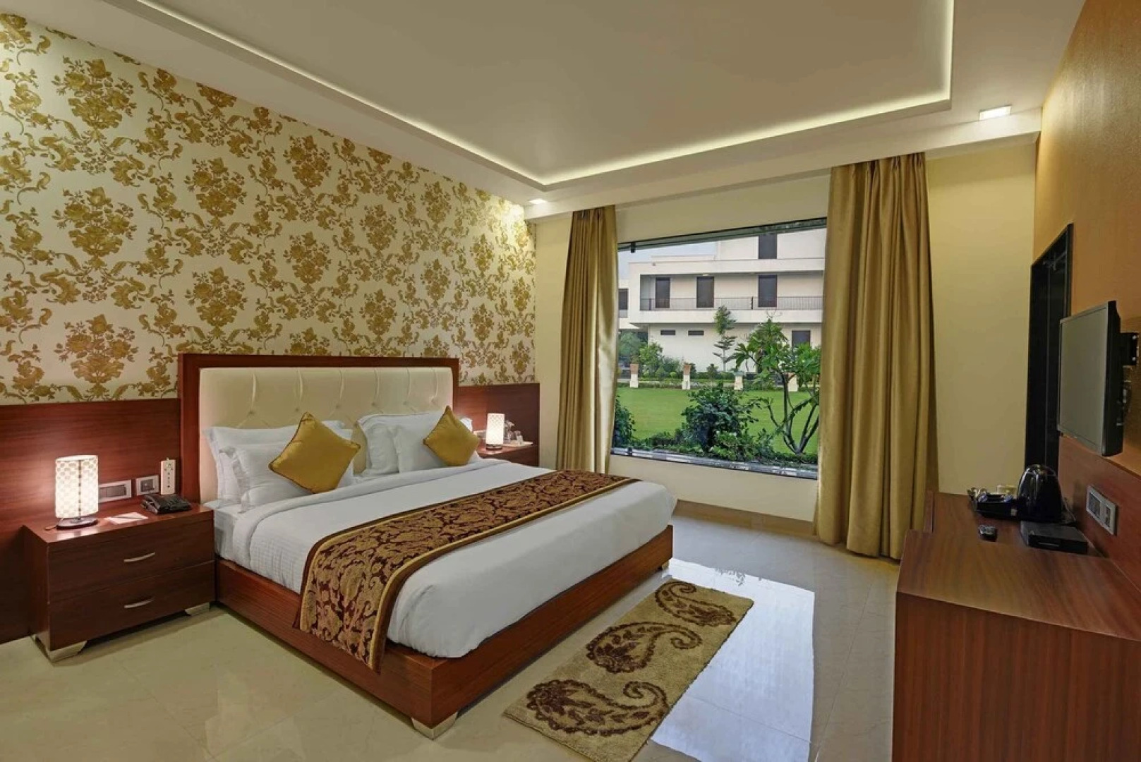 Clarks Safari Ranthambore